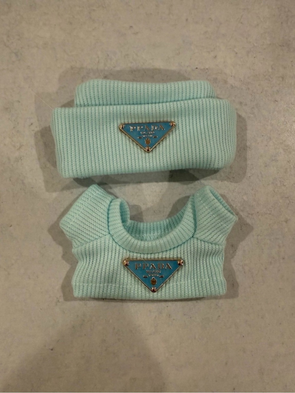 Labubu Clothes - 2 piece set. Sweater and beanie. Pale blue